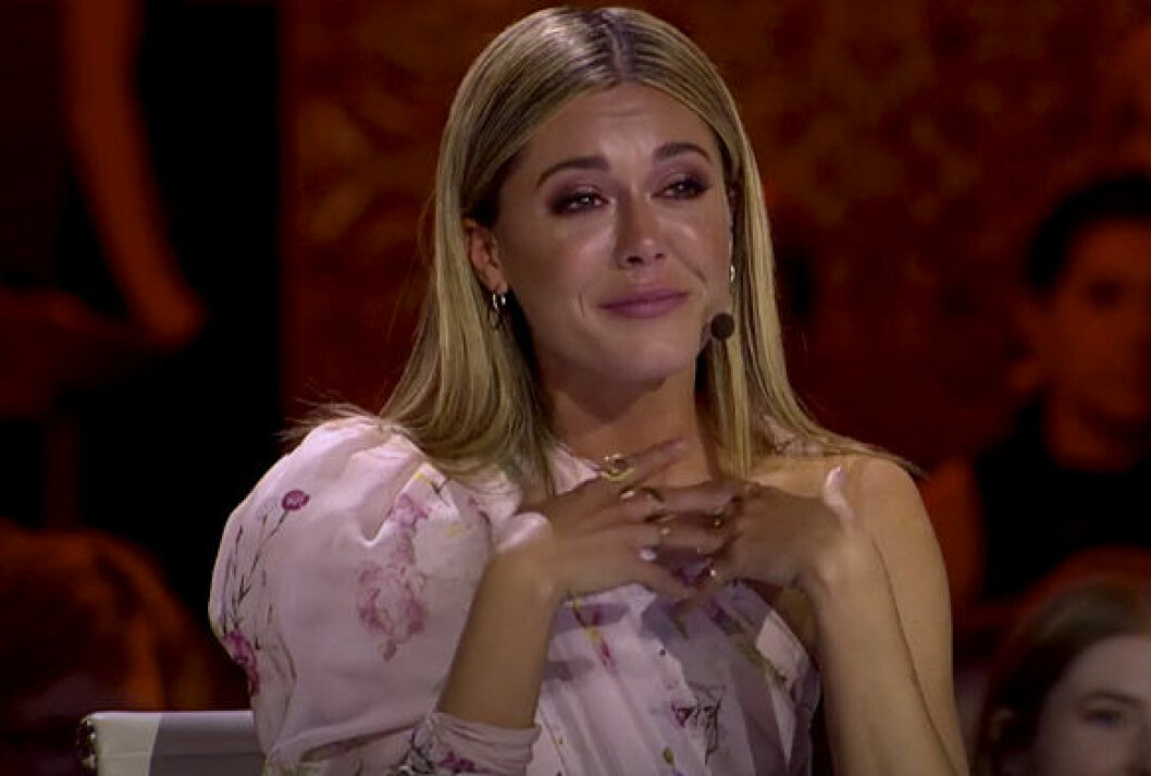 Bianca Ingrosso kunde inte hålla tillbaka tårarna och drog paralleller till sin egen uppväxt. Bianca Ingrosso