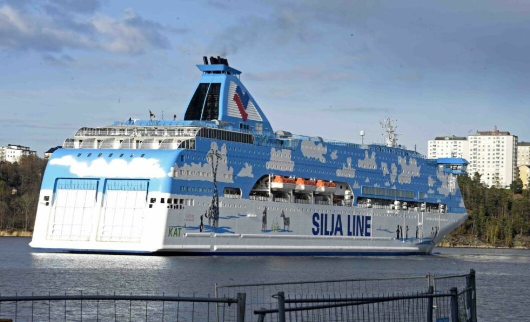 Färjan Tallink Silja Galaxy avgick den 30:e oktober ut på en 24 timmars partykryssning på Östersjön med de kändaste profilerna från GGBC, Paradise hotel, Ex on the beach och Cirkus Magaluf. Det var på färjan Silja Galaxy som Den 30:e oktober tar vi med värmen och partykänslan från medelhavet och beger oss ut på 24 timmars partykryssning på Östersjön. Med de kändaste profilerna från GGBC, Paradise hotel, Ex on the beach och Cirkus Magaluf.
