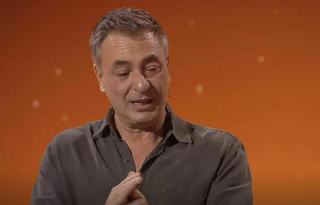 <span class=" bold" data-lab-bold_desktop="bold">Tareq Taylor</span>, 52, blev rörd till tårar i programmets premiäravsnitt, efter att ha blivit överraskad av sin 18-åriga dotter <span class=" bold" data-lab-bold_desktop="bold">Ellen Taylor</span>. Tareq Taylor, 52, blev rörd till tårar i programmets premiäravsnitt, efter att ha blivit överraskad av sin 18-åriga dotter Ellen Taylor.