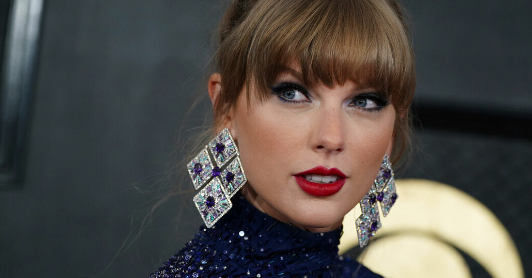 Taylor Swift släpper fyra nya låtar