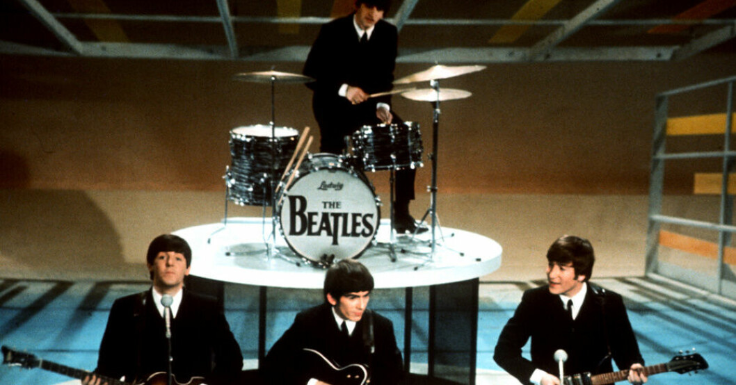 The Beatles på The Sullivan Show i USA 1964. Arkivbild. Inspelning från tidig Beatleskonsert upptäckt