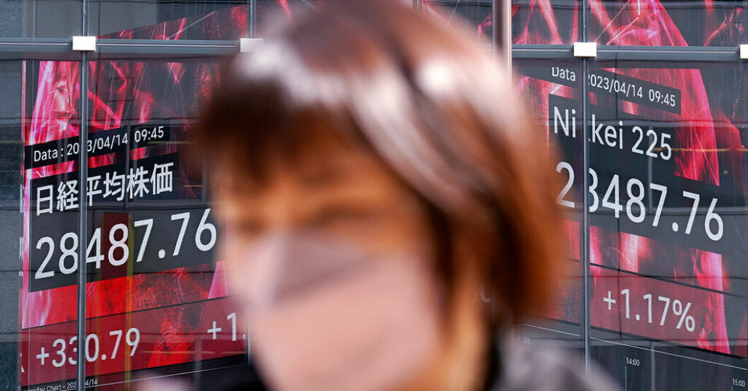 Tokyobörsen stiger. Arkivbild. Svaga rörelser på Asienbörserna