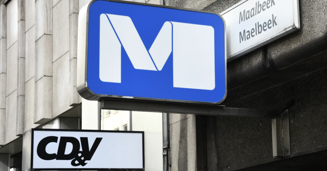 Tunnelbanestationen Maelbeek i centrala Bryssel utsattes för ett terrordåd i mars 2016. Nu utreder polisen nya hot mot stadens tunnelbana. Arkivfoto. "Föga trovärdigt" terrorhot i Bryssel