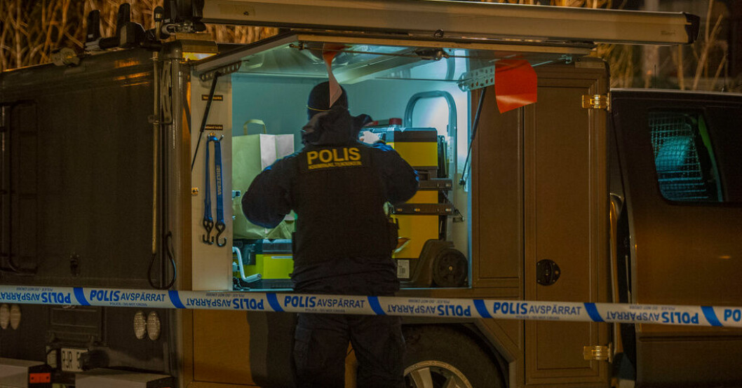 Två personer har förts till sjukhus efter ett eller två grova våldsbrott i Hedemora. En frihetsberövad efter våldsbrott i Hedemora