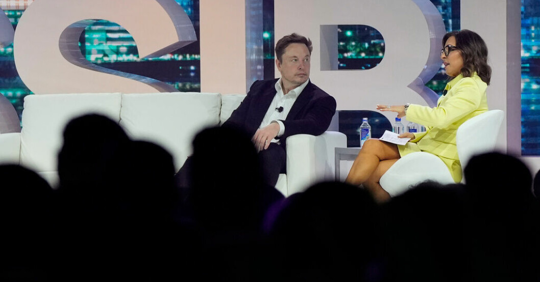 Twitters ägare Elon Musk när han intervjuades av Linda Yaccarino vid en konferens i Florida tidigare i år. Arkivbild. Linda Yaccarino blir Twitters nya vd