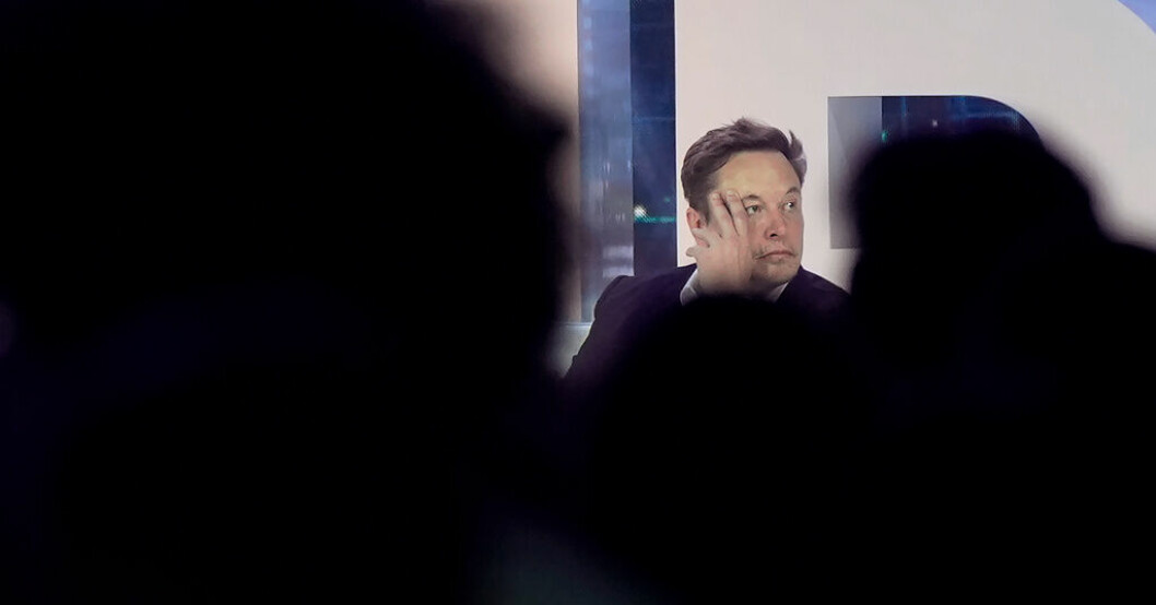 Twitters vd Elon Musk på scen under en konferens i Florida den 18 april. AFP: Twitter backar om kritiserade stämplar