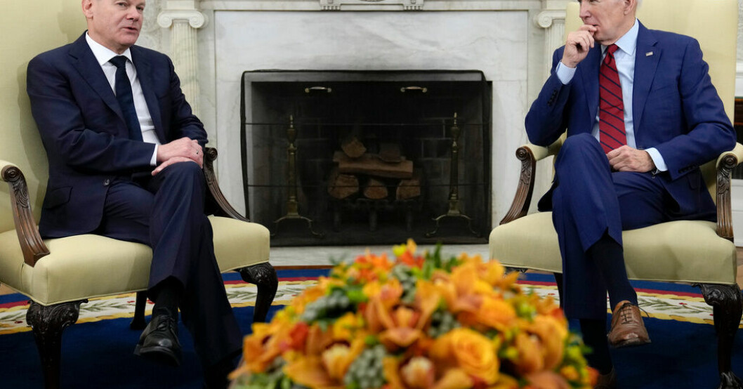 Tysklands förbundskansler och USA:s president Joe Biden i Vita huset. Tyskt toppbesök i Vita huset om Ukraina