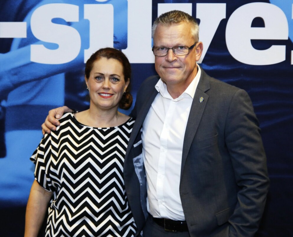 Ulrika och Janne. Janne Andersson med sin fru Ulrika på röda mattan