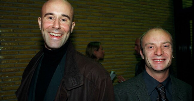 Mark Levengood och Jonas Gardell år 1997.