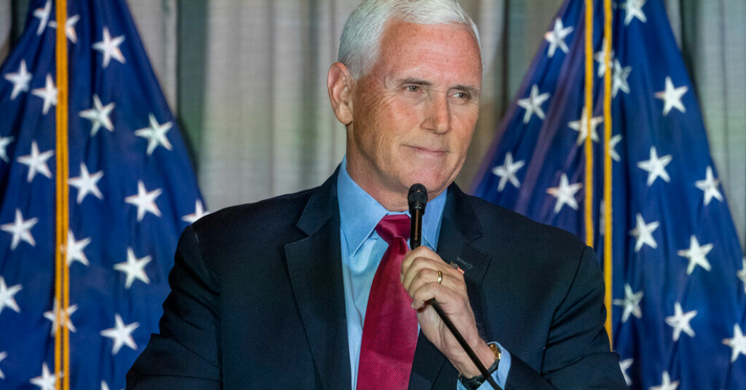 USA:s tidigare vicepresident Mike Pence anser att den tidigare presidenten Donald Trump utsatte hans familj för fara vid stormningen av kongressen den 6 januari 2021. Arkivbild. Pence: Trump utsatte min familj för fara