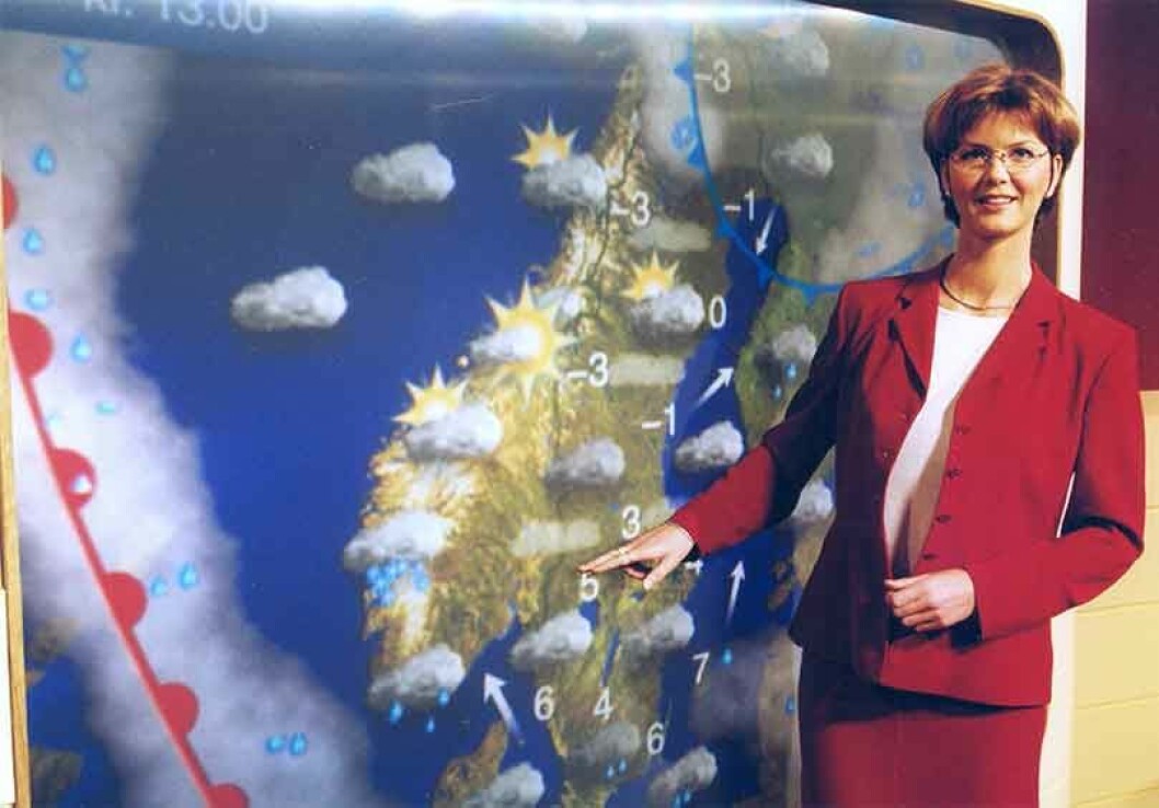 Tone som vi minns henne från första tiden som meteorolog på TV4. Tone presenterar vädret i TV4