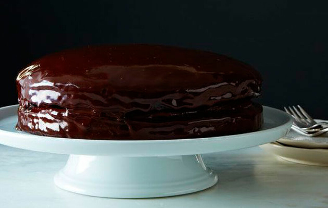Källa: <a href="http://food52.com/recipes/24196-vegan-chocolate-cake-with-creamy-chocolate-filling" target="_blank" rel="noopener">food52.com</a> vegetarian_mat_recept_01