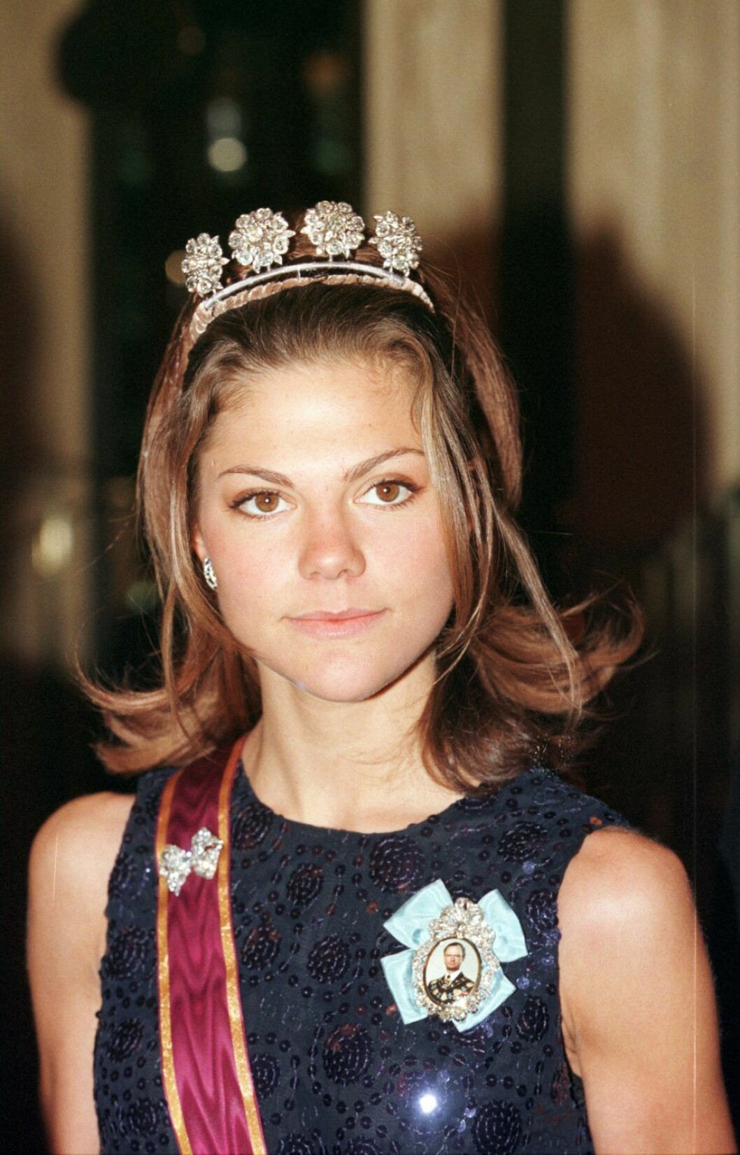 Det var under hösten 1997 som hovet berättade att kronprinsessan Victoria drabbats av anorexia. Det var under hösten 1997 som hovet berättade att kronprinsessan Victoria drabbats av anorexia.