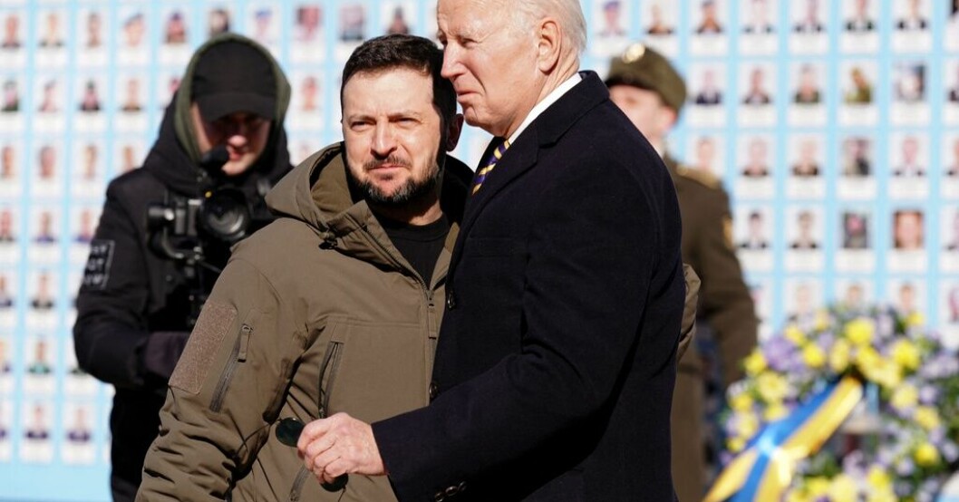 Volodymyr Zelenskyj och Joe Biden möts i Kiev. Biden på oväntat Kievbesök – Ryssland fick info