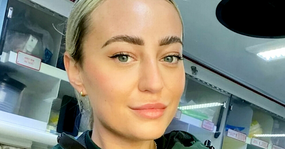 Ambulansföraren Alice Jones, 26, har alltid haft ångest över sin längd. Alice Jones