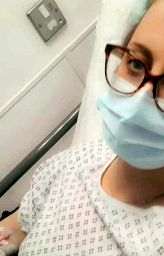 Holly Carr fördes akut till sjukhus.