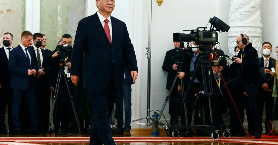 Xi Jinping, generalsekreterare för Kommunistpartiet och Kinas president, framställer sig gärna som en världsspelare. Bilden togs vid en välkomstceremoni under hans besök hos Rysslands president Vladimir Putin i Kreml i mars. Så strävar Xi Jinping mot en ny storhetstid