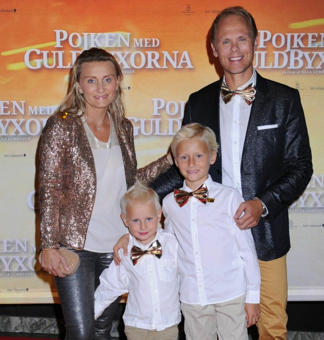 Snart kommer barn nummer tre. Johan och Karolina har sedan tidigare Adrian och Vincent. Foto: IBL Snart kommer barn nummer tre. Johan och Karolina har sedan tidigare Adrian och Vincent. Foto: IBL