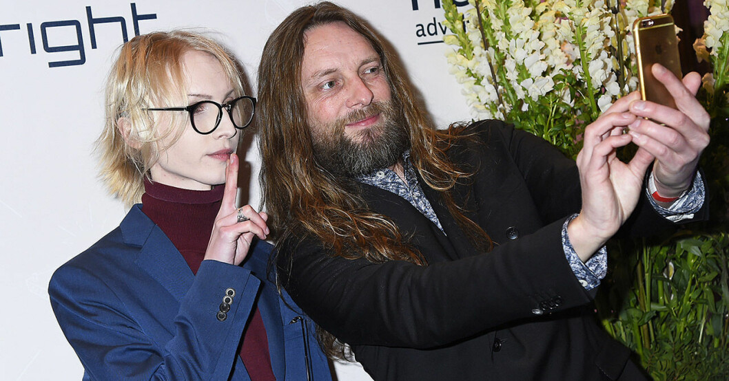 Yohio med pappa Tommy Rehn på Grammisgalan 2017.