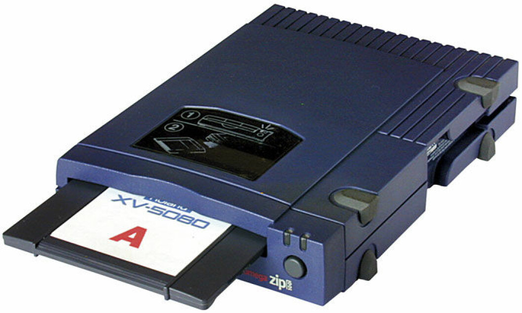 Via: <a href="http://www.pcauthority.com.au/News/159943,whatever-happened-tozip-disks.aspx" target="_blank" rel="noopener">PC Authority</a> Zip drive